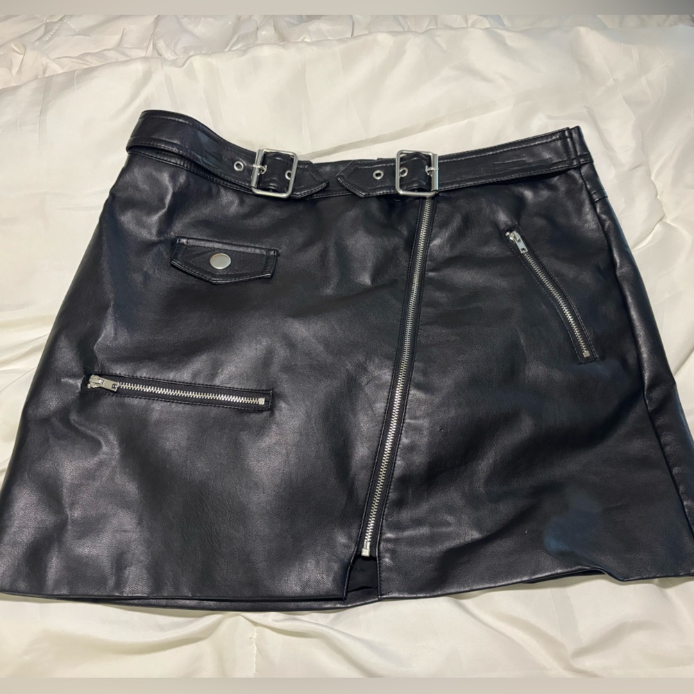 Forever 21 leather moto skirt